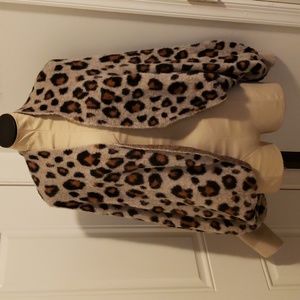 HYFVE CHEETAH PRINT SHAWL